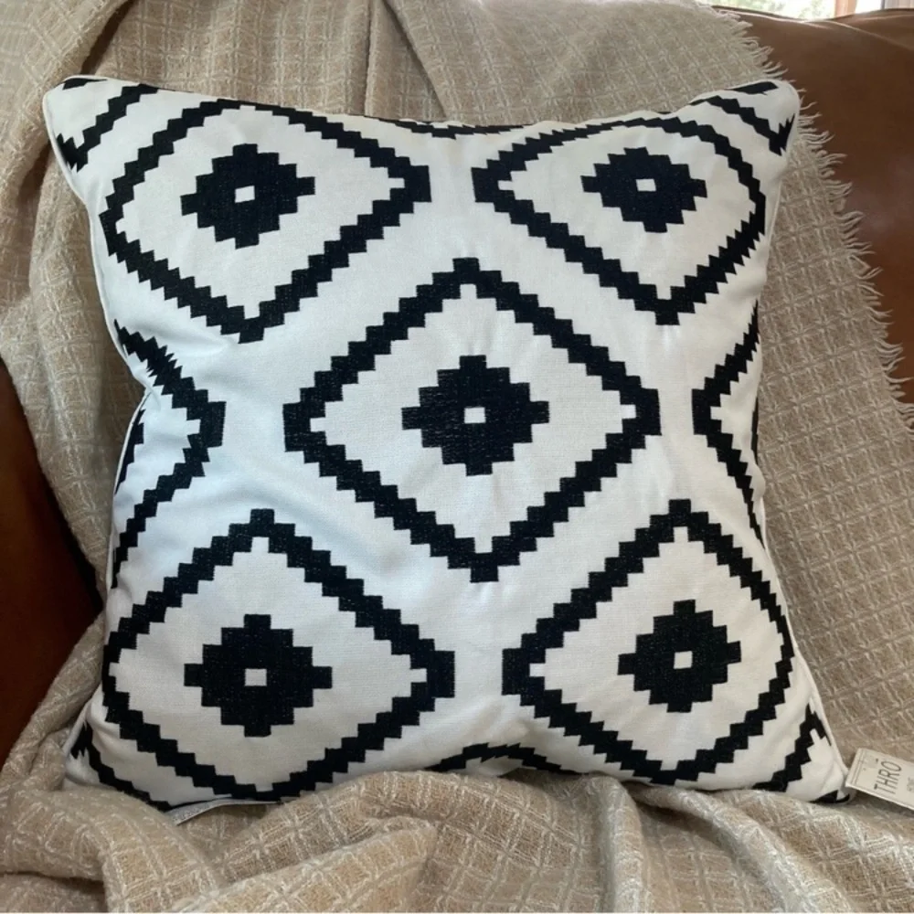 Throw Pillow 18 x 18” Embroidered Black and White Diamond Design NWT
